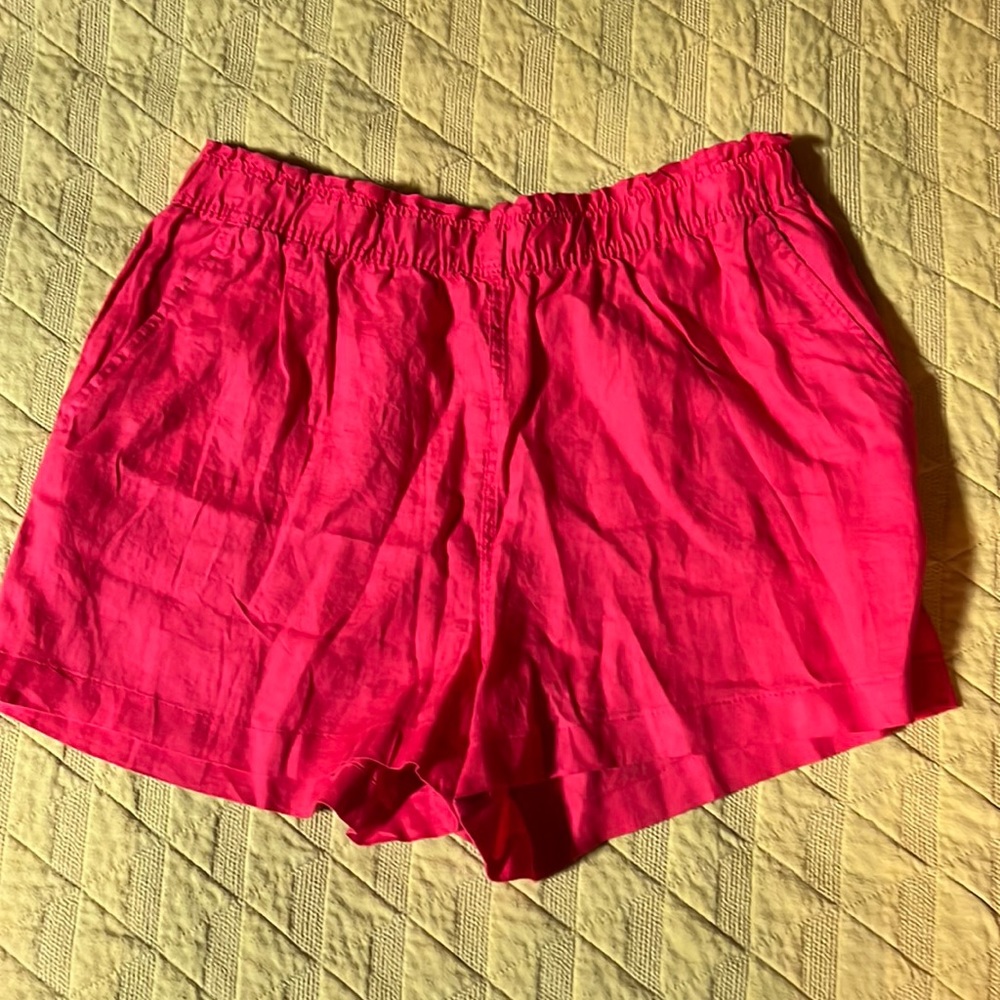 H & M linen shorts